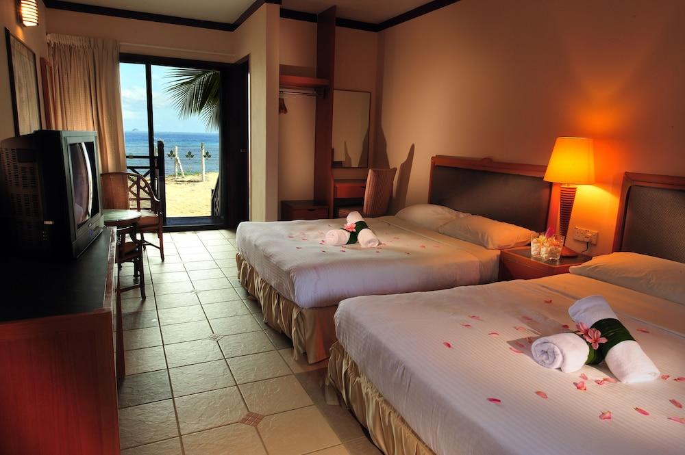 Paya Beach Spa & Dive Resort Kampung Genting Extérieur photo