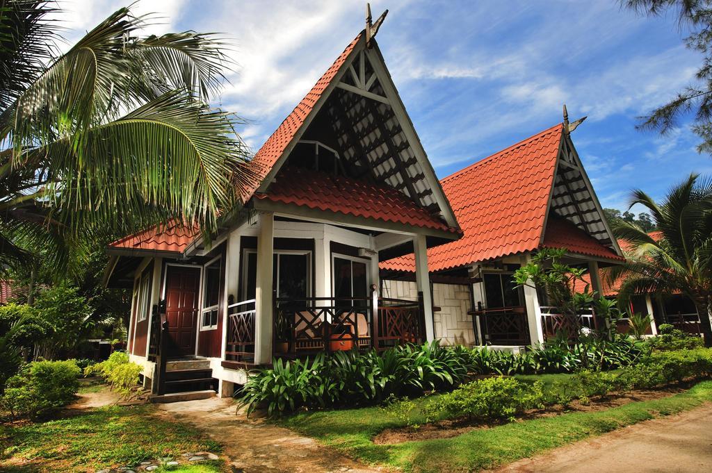 Paya Beach Spa & Dive Resort Kampung Genting Chambre photo