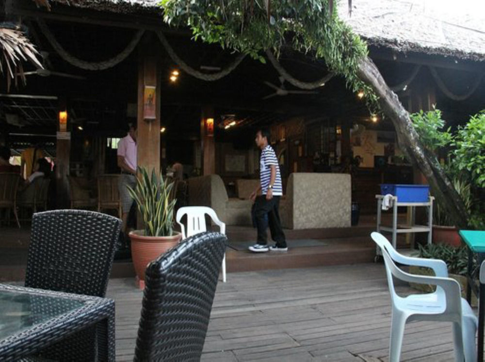 Paya Beach Spa & Dive Resort Kampung Genting Extérieur photo